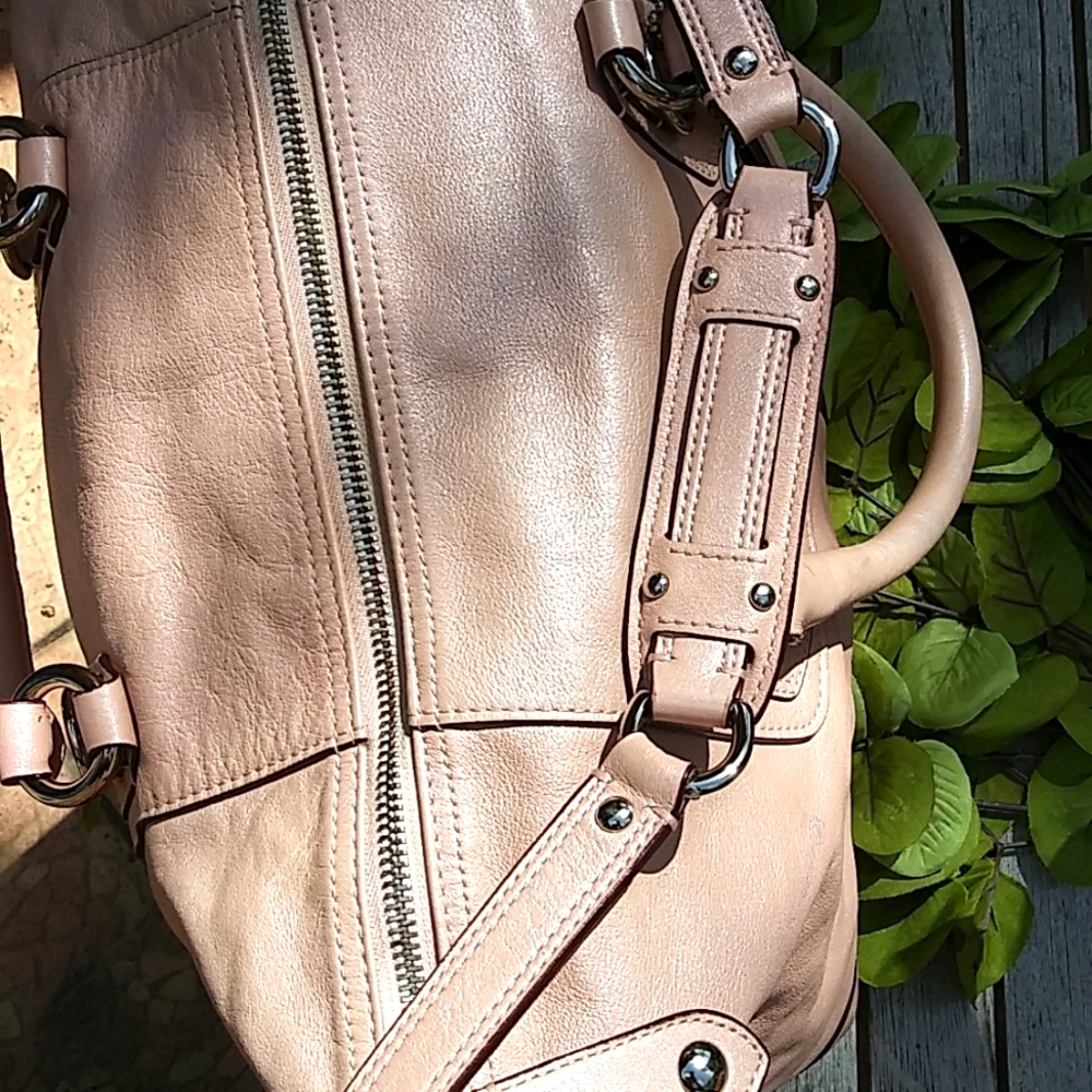 COACH LEATHER PURSE 👛 - Picture 14 of 17